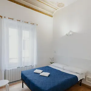 Florence Rooms Bed and breakfast