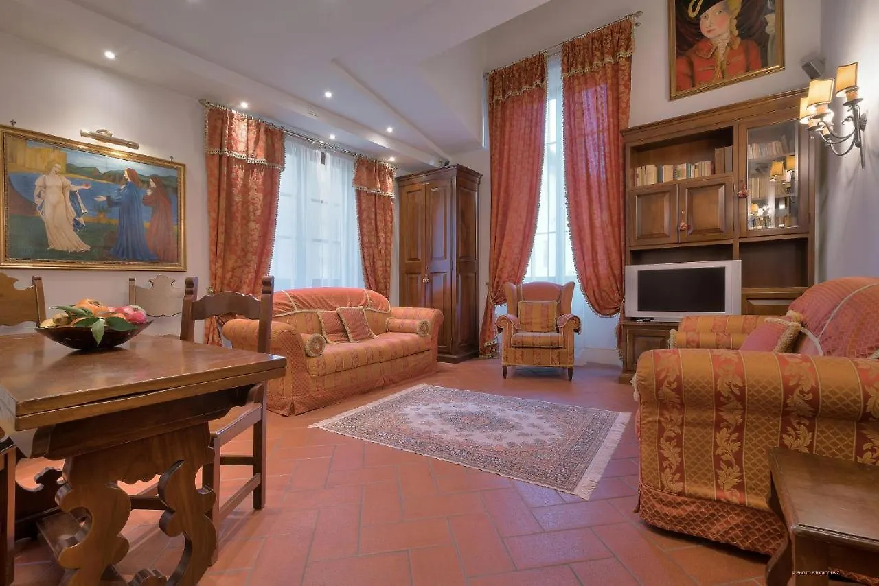 Aparthotel First Of Florence