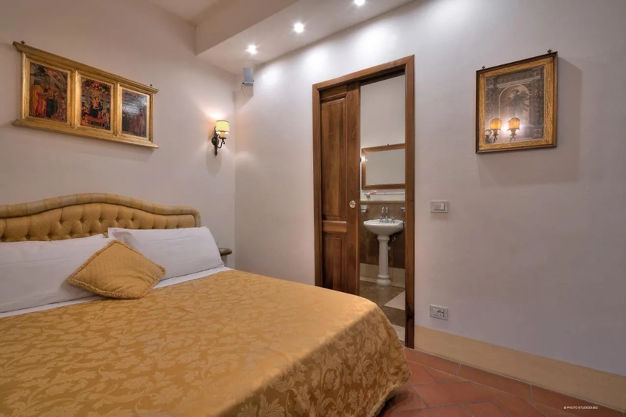 First Of Florence Aparthotel