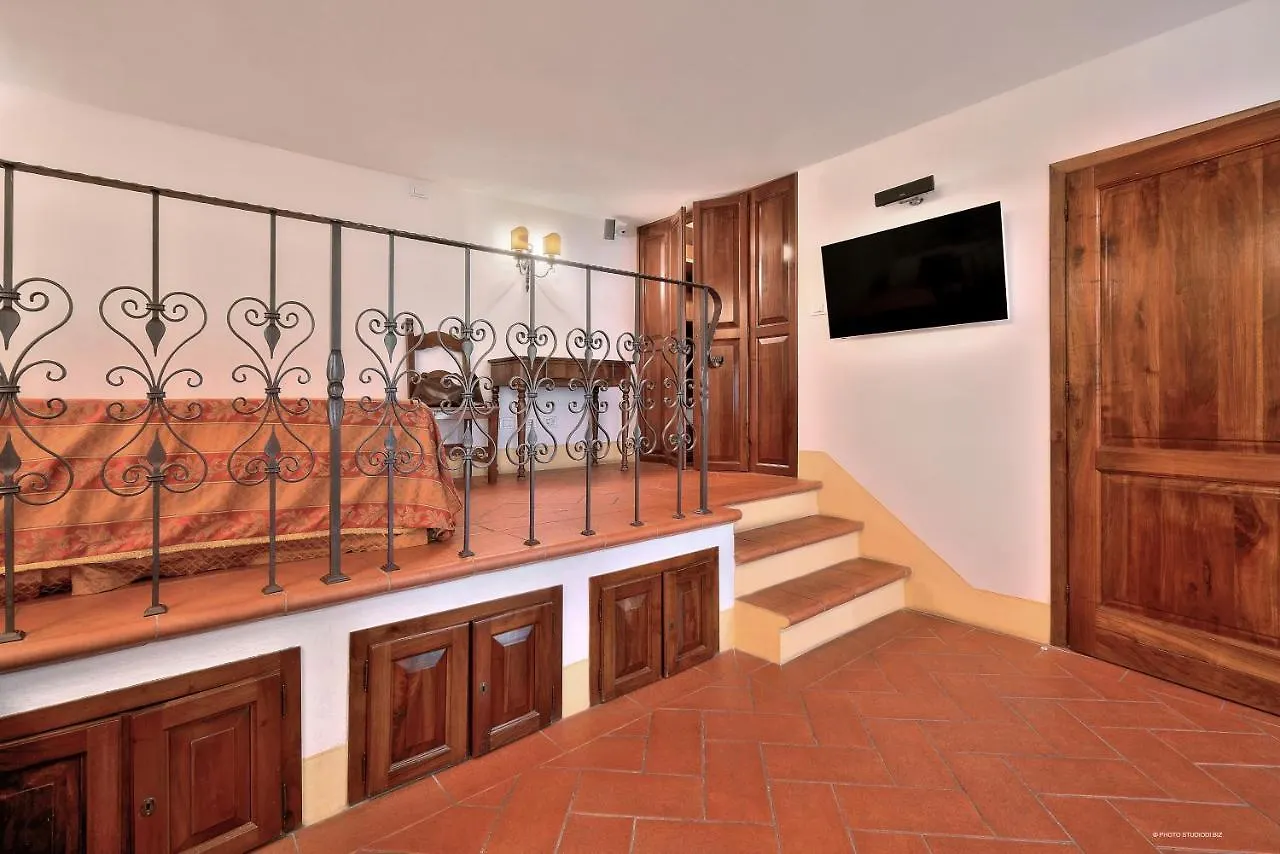 Aparthotel First Of Florence