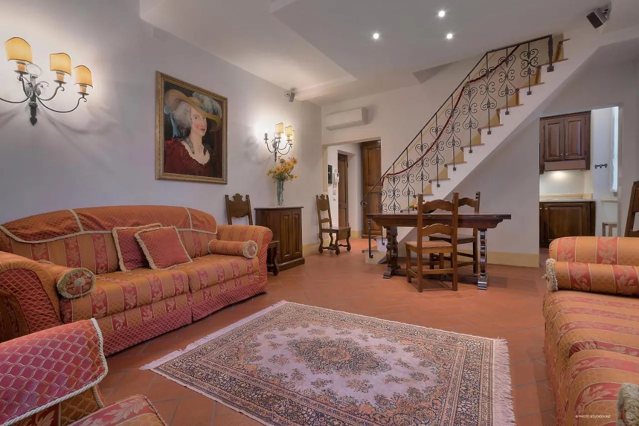 First Of Florence Aparthotel