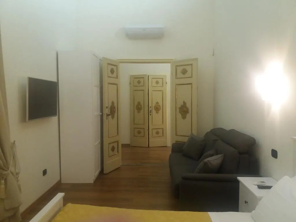 Aparthotel First Of Florence